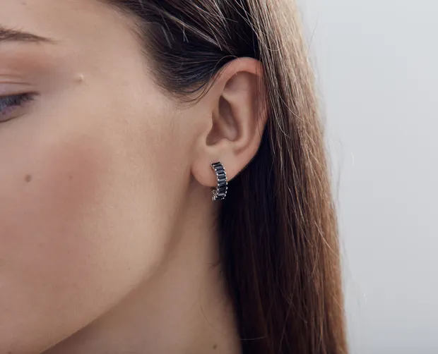 Silver earrings Passion with black fianites