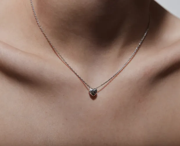 Серебряное колье с подвеской Сердечко 