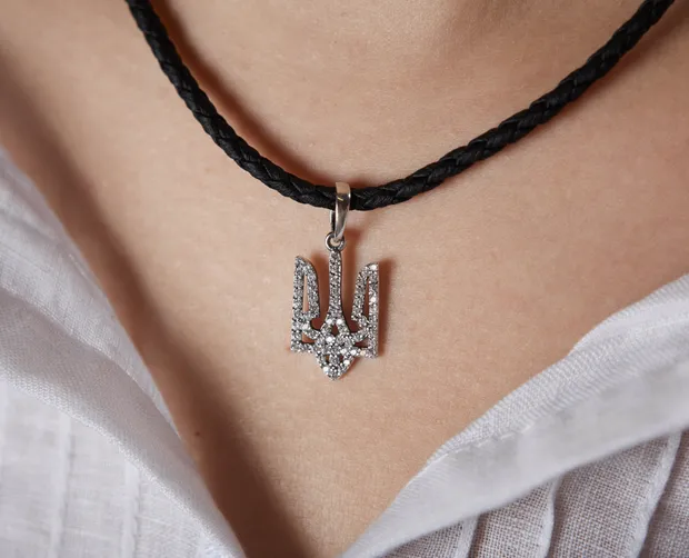 Silver Trident Pendant